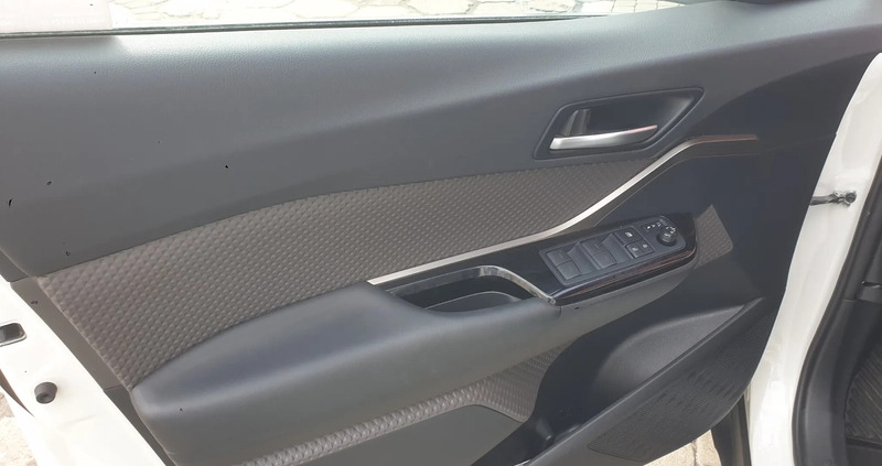Toyota C-HR cena 39900 przebieg: 35755, rok produkcji 2021 z Reszel małe 121